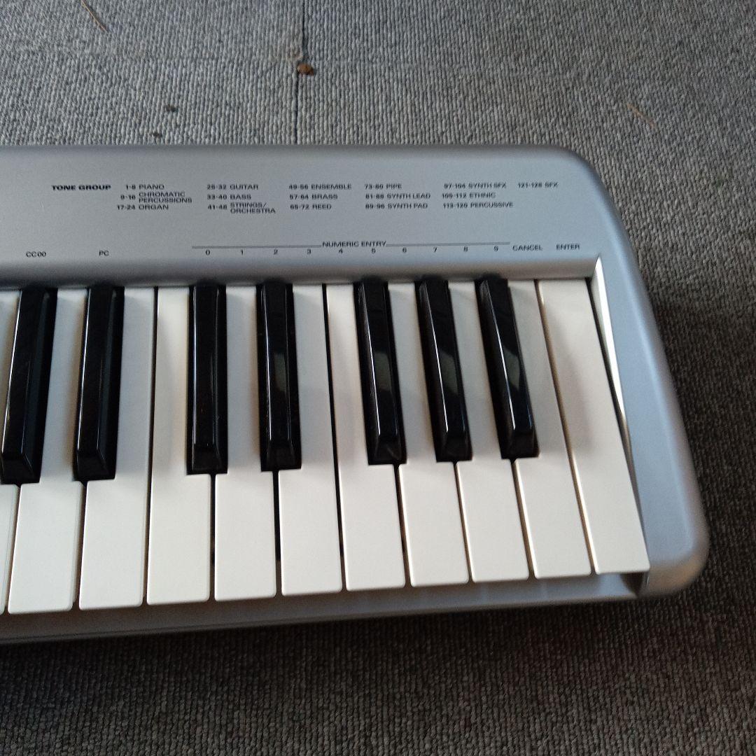 Roland PC-70 MIDIキーボードコントローラー通電確認済✅️