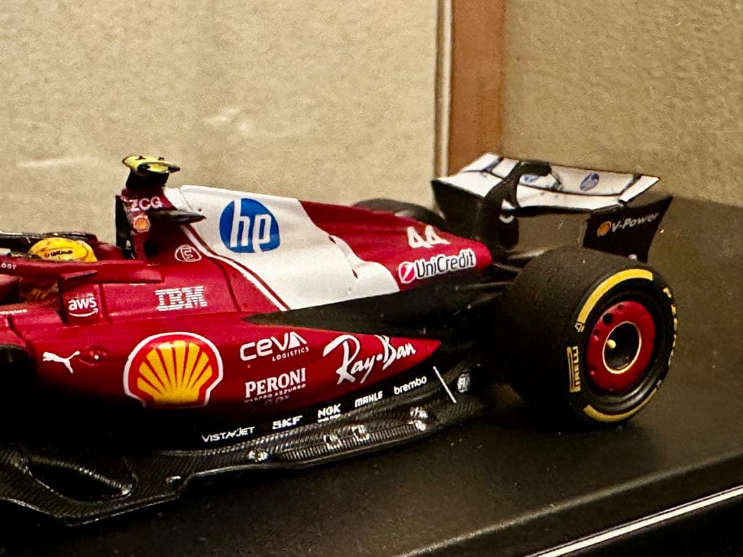 1/43スケールSF-25 ルイス・ハミルトン 中国GP スプリントレース 優勝