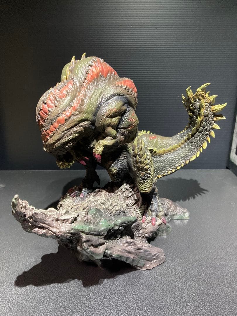 モンスターハンタークリエイターズモデル　イビルジョー、ラージャン2体セット