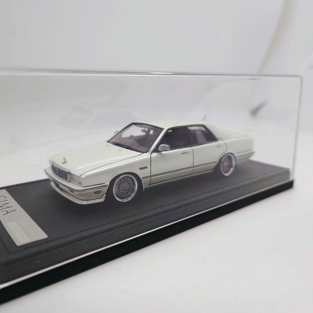 1/43 イグニッションモデル 日産 シーマ Y31 パールホワイト