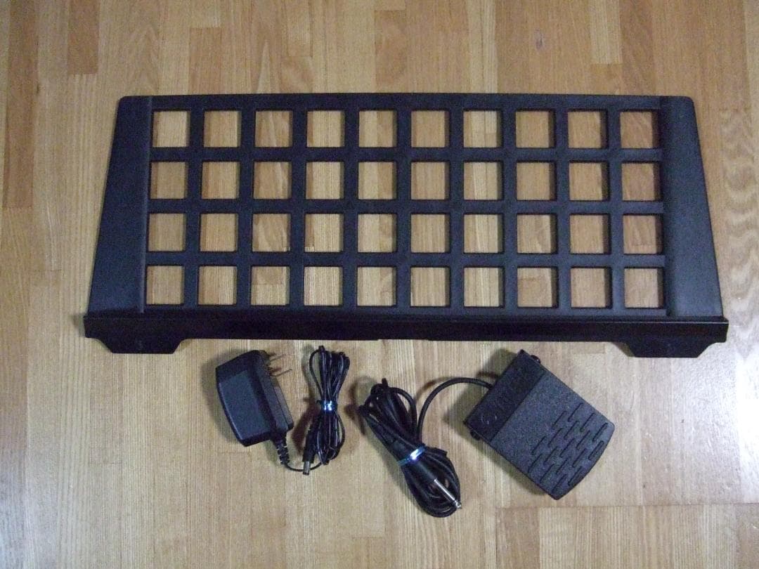 YAMAHA NP-11 電子ピアノ ピアジェーロ ペダル付き【送料込】