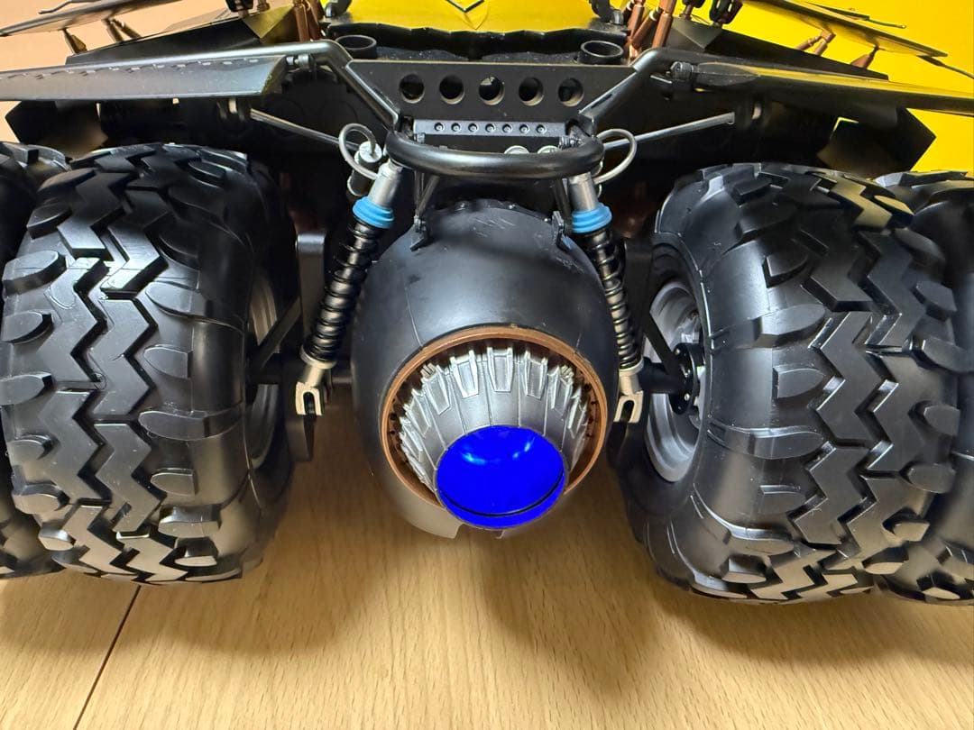 アシェット メタル・ギミックモデル バットモービル タンブラー完成品