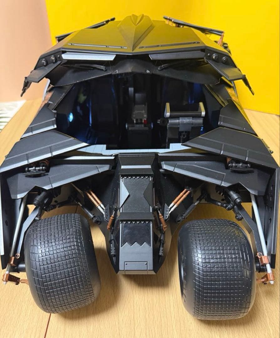 アシェット メタル・ギミックモデル バットモービル タンブラー完成品
