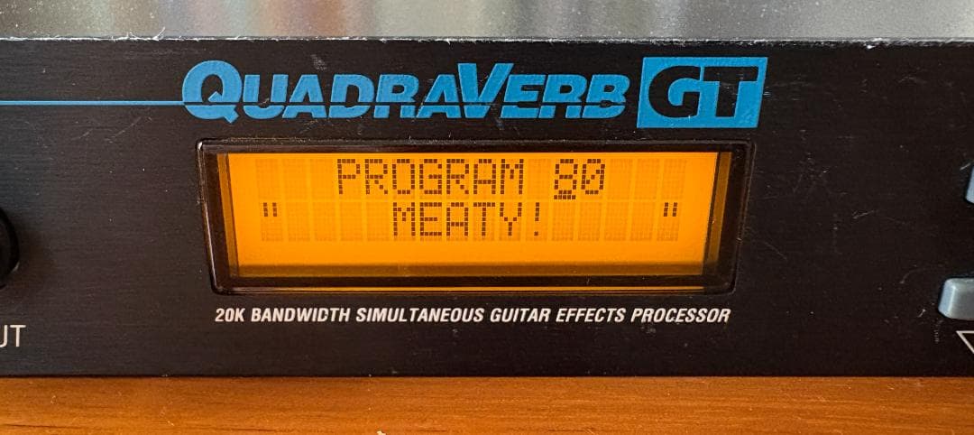 ALESIS QUADRAVERB GT （アレシス クアドラバーブGT）