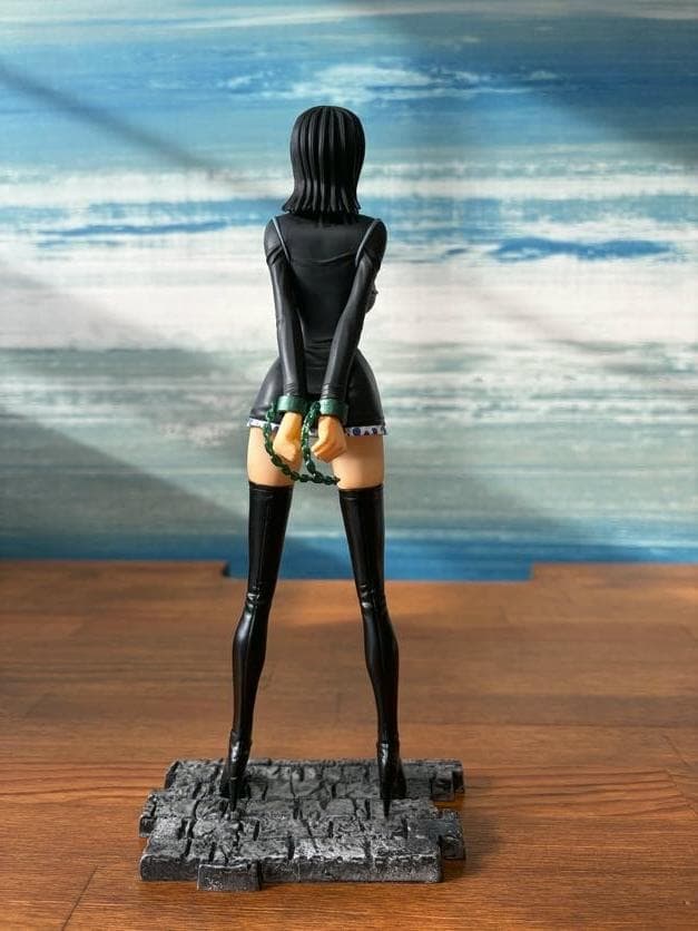 ワンピース　ニコ・ロビン　26cm　ガレージキット　フィギュア　海外限定