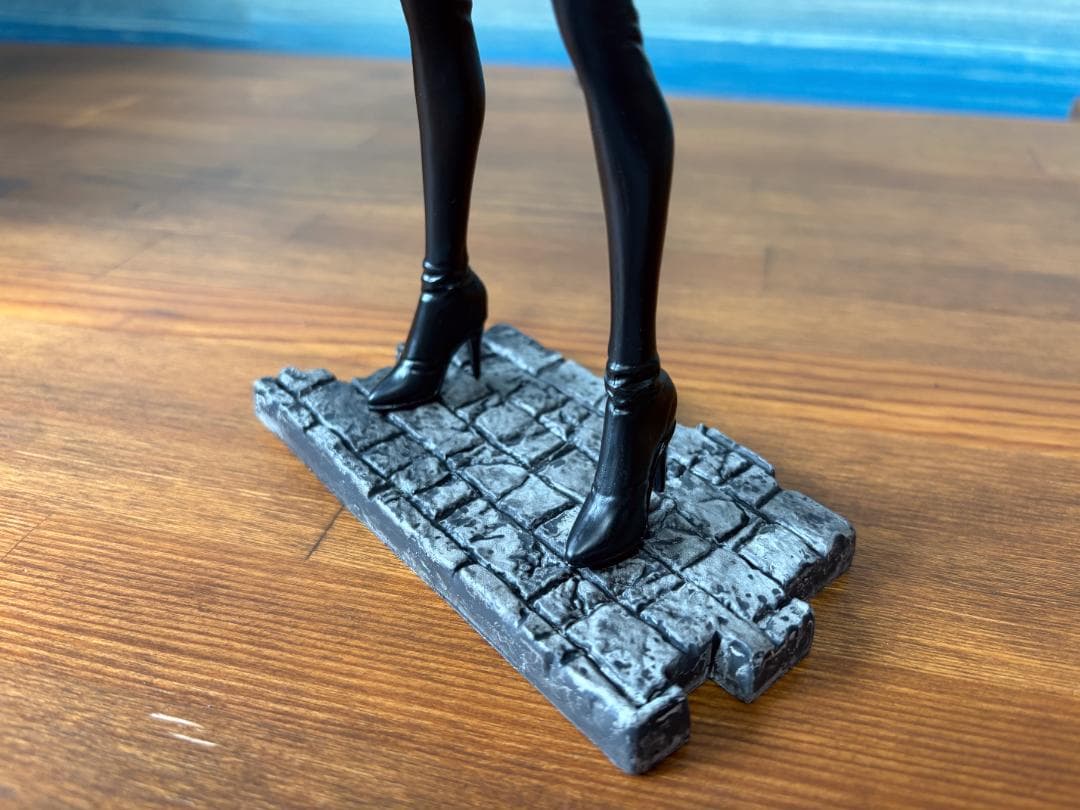 ワンピース　ニコ・ロビン　26cm　ガレージキット　フィギュア　海外限定