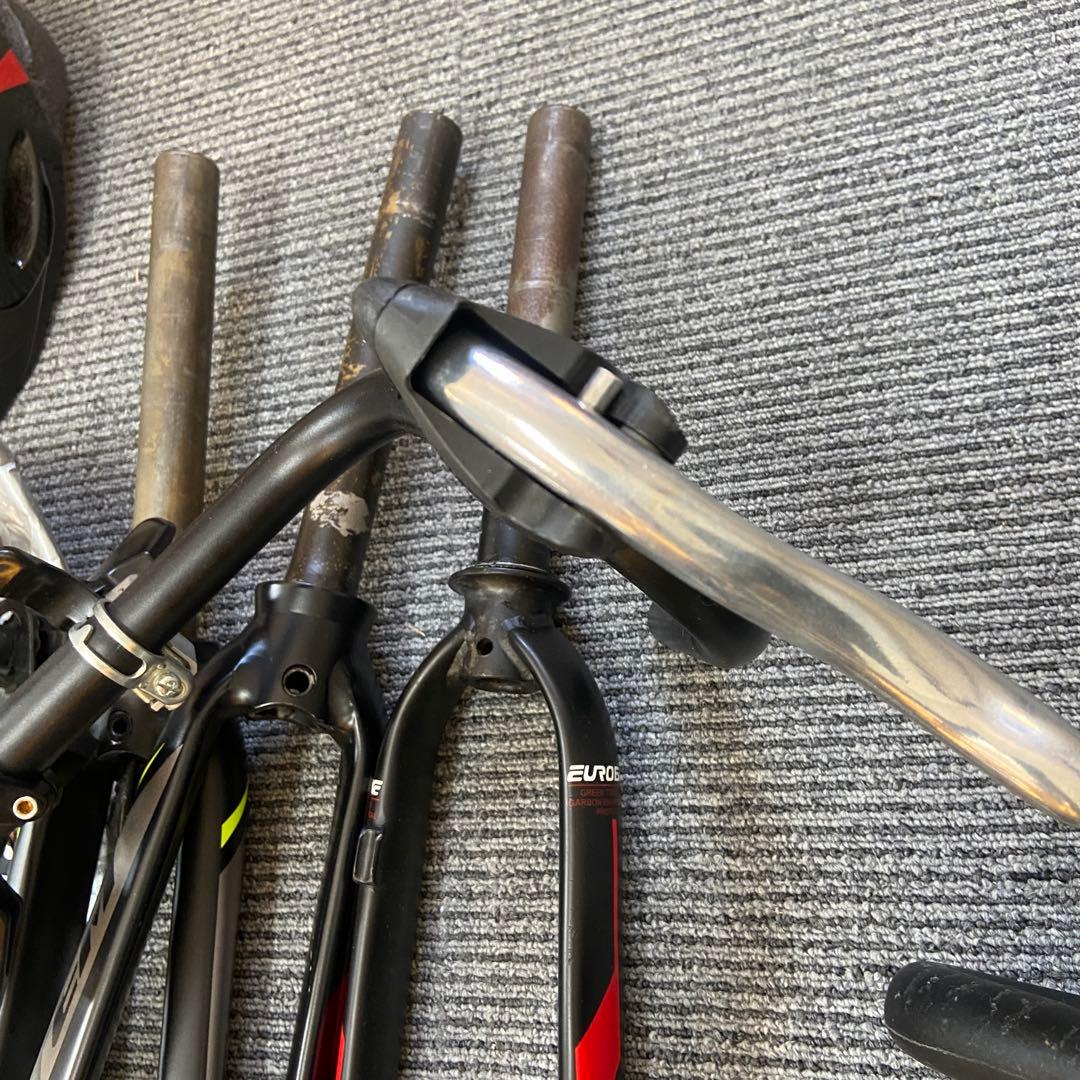 ロードバイク用　自転車　パーツ　部品　【3579】