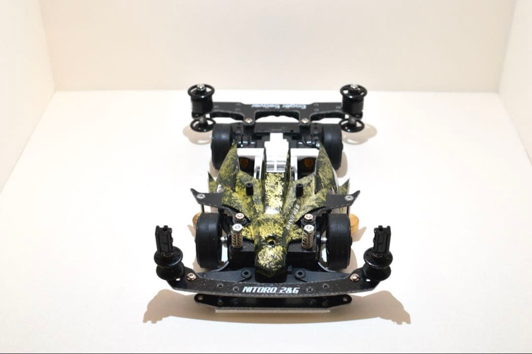 ミニ四駆完成品　アバンテMk.II MSフレキ加工済　ポリカボディ　塗装済
