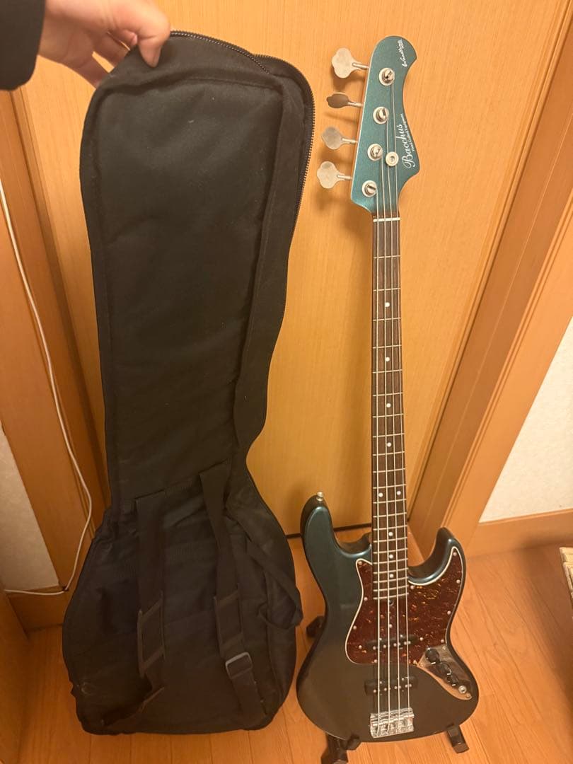 Bacchus WL-434 エレキベース