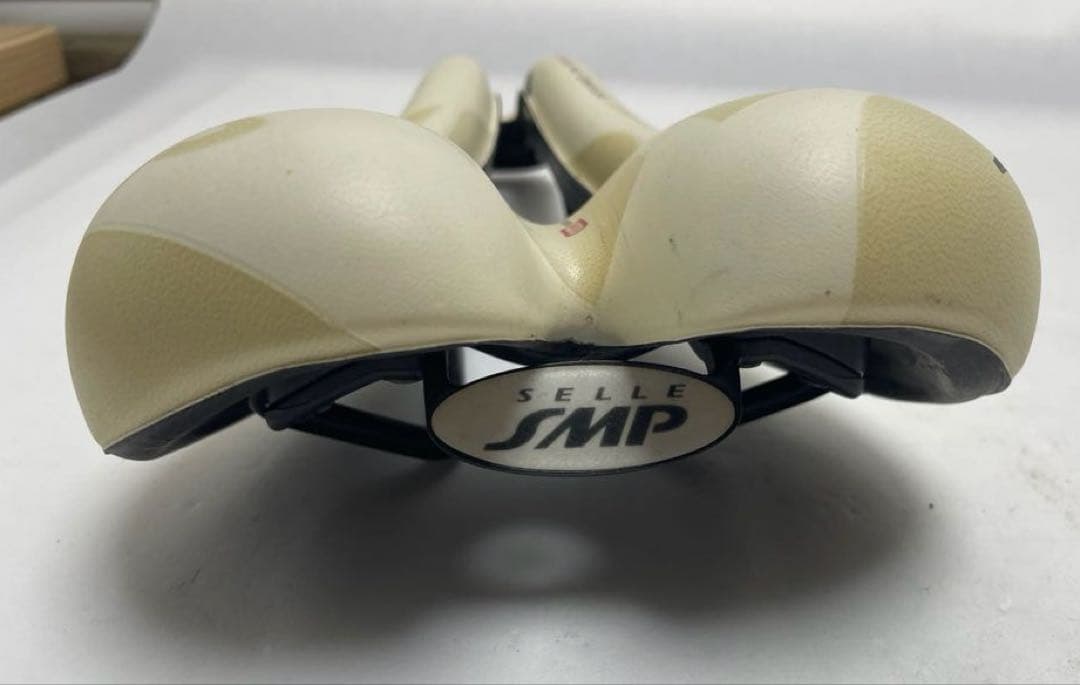 Selle SMP TRK Mediumサドル イタリア製 自転車 パーツ