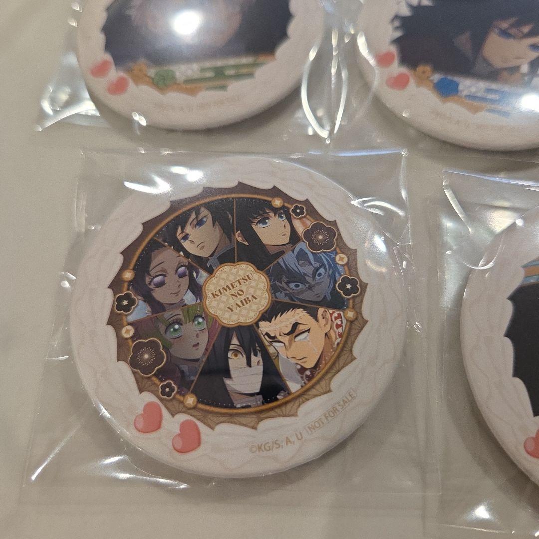 【短時間限定】★鬼滅の刃★プリロール限定　　缶バッジセット　【非売品】