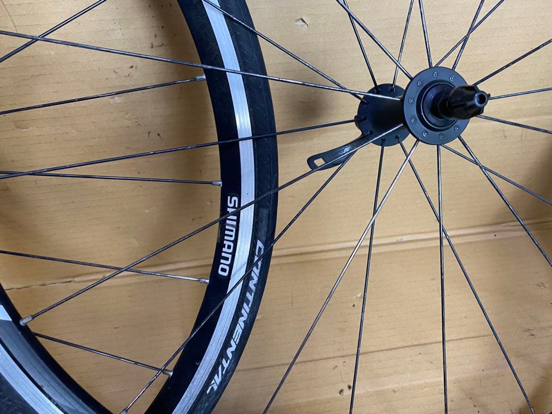 GP5000 シマノ　WH-RS010 アルミホイール