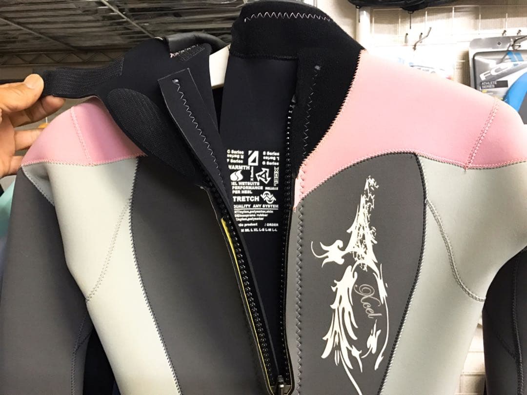 新品ウェットスーツXCEL☆レディース用