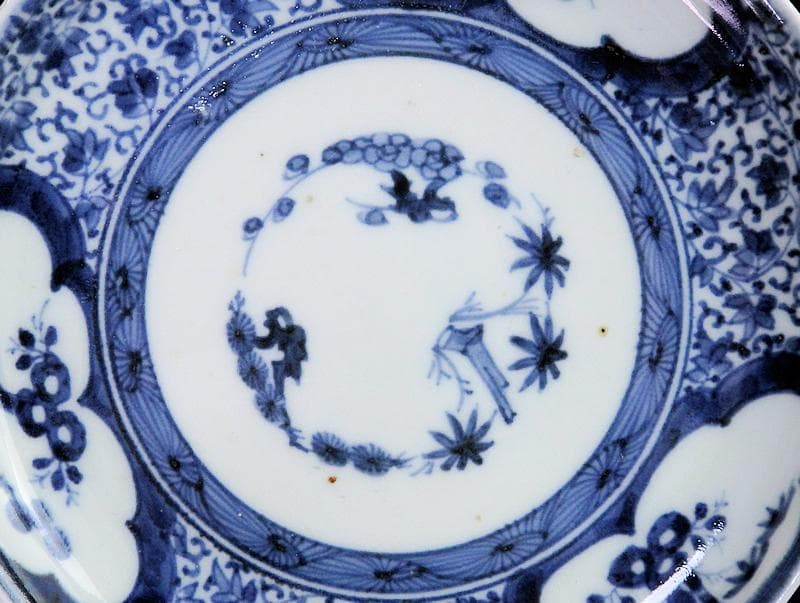 古伊万里　染付 窓絵　松竹梅に萩唐草の図　５寸半皿　291AS-CWt