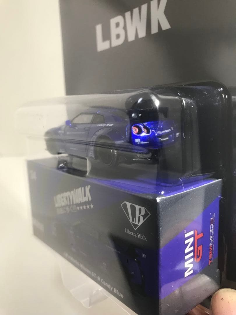 リバティーウォーク 1/64 ミニカー GT 北米仕様　キャンディーブルー未開封
