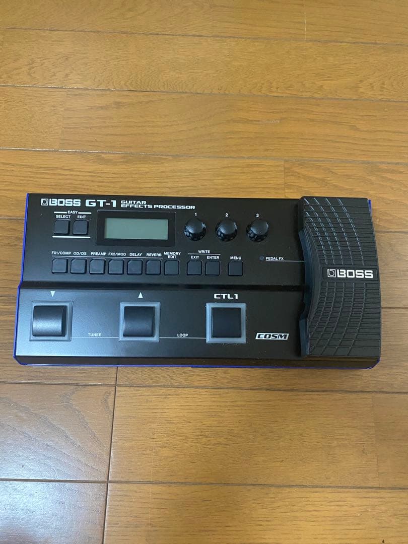 ま*る様 （極美品）bossGT1 アダプタ付き