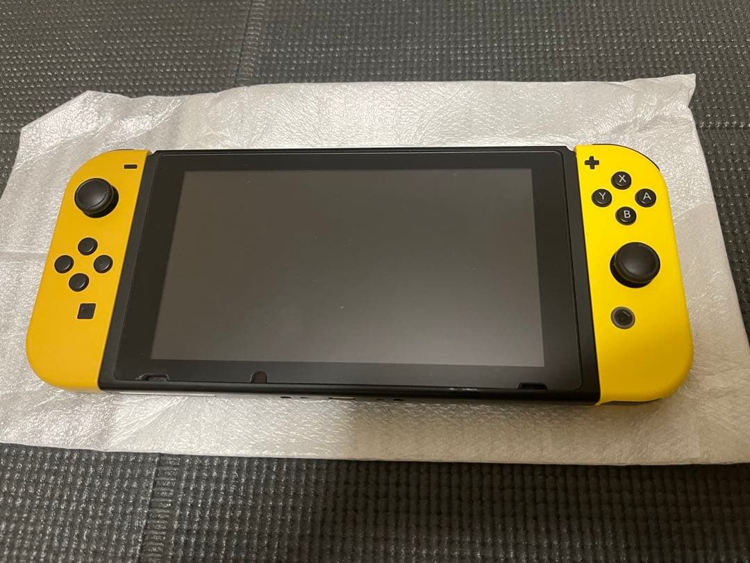 Nintendo Switch Let’s Go ピカチュウ イーブイ