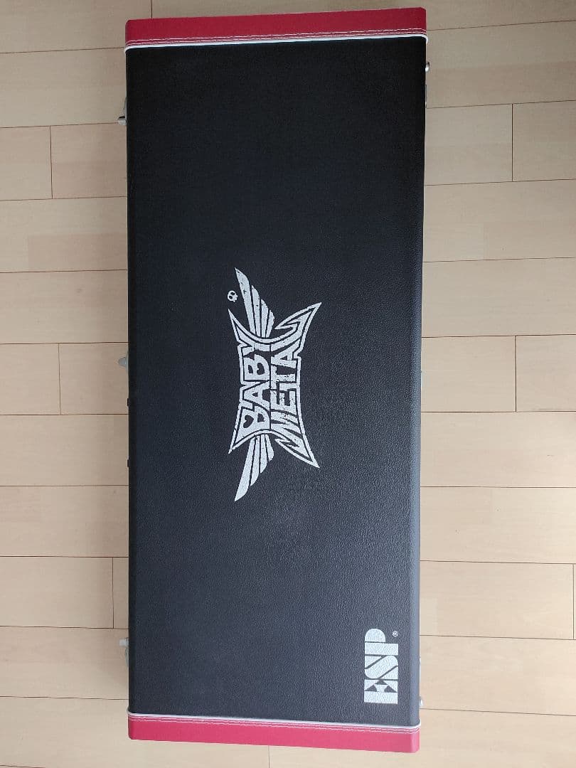 ギター E-II ARROW-7 BABYL