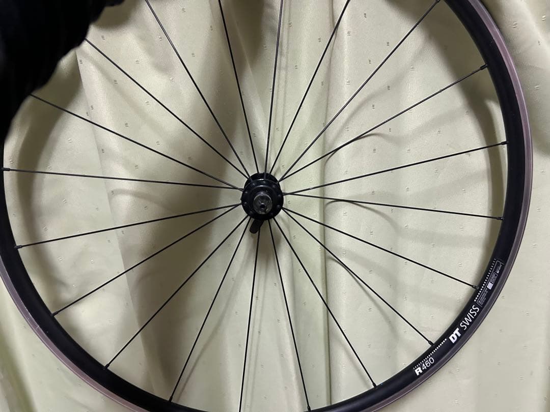 DT Swiss R460 11sクリンチャーアルミホイール