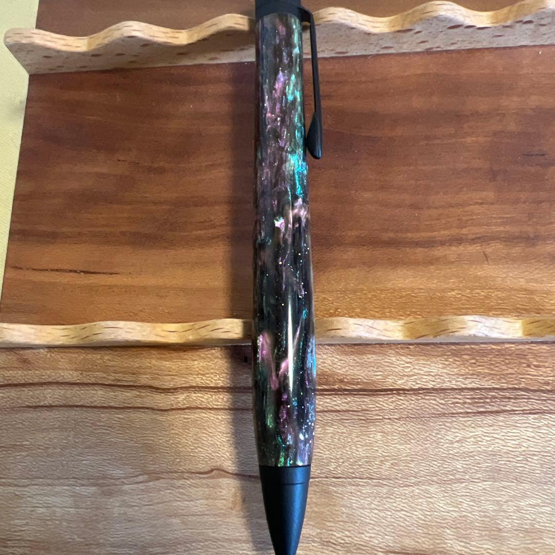 金杢犀　レジン　ボールペンと　ペン置き（ウッドペンクラフト）