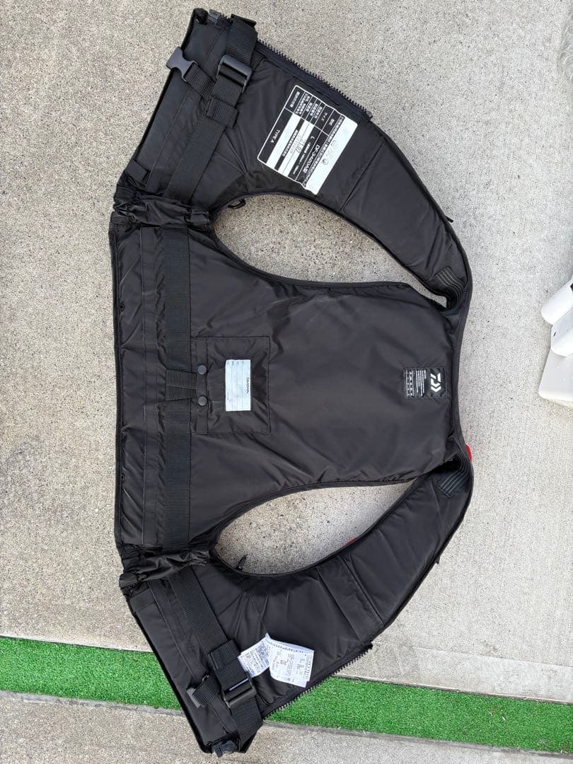 Daiwa DF-3420A ライフジャケット Lサイズ　桜マーク