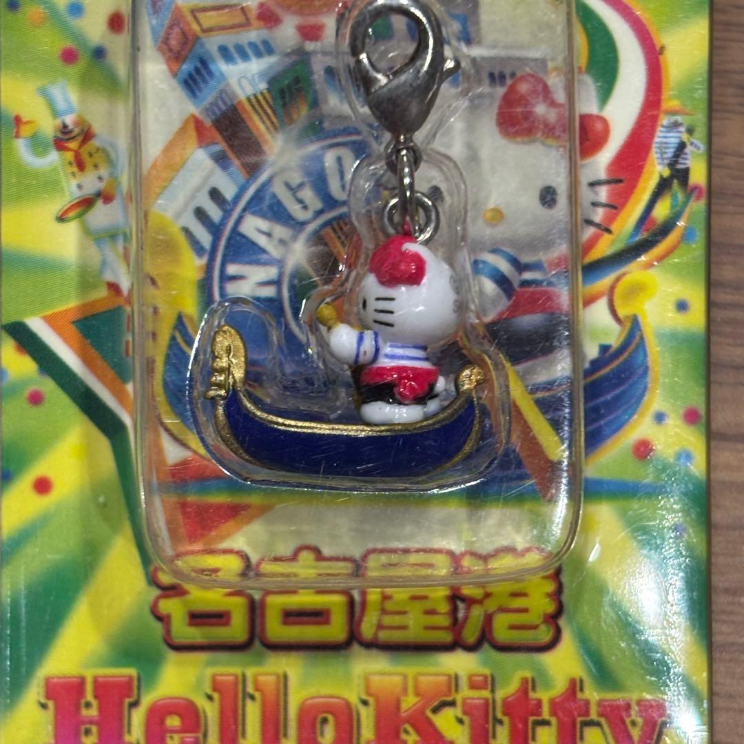 ご当地キティ ジッパーチャーム 12体セット