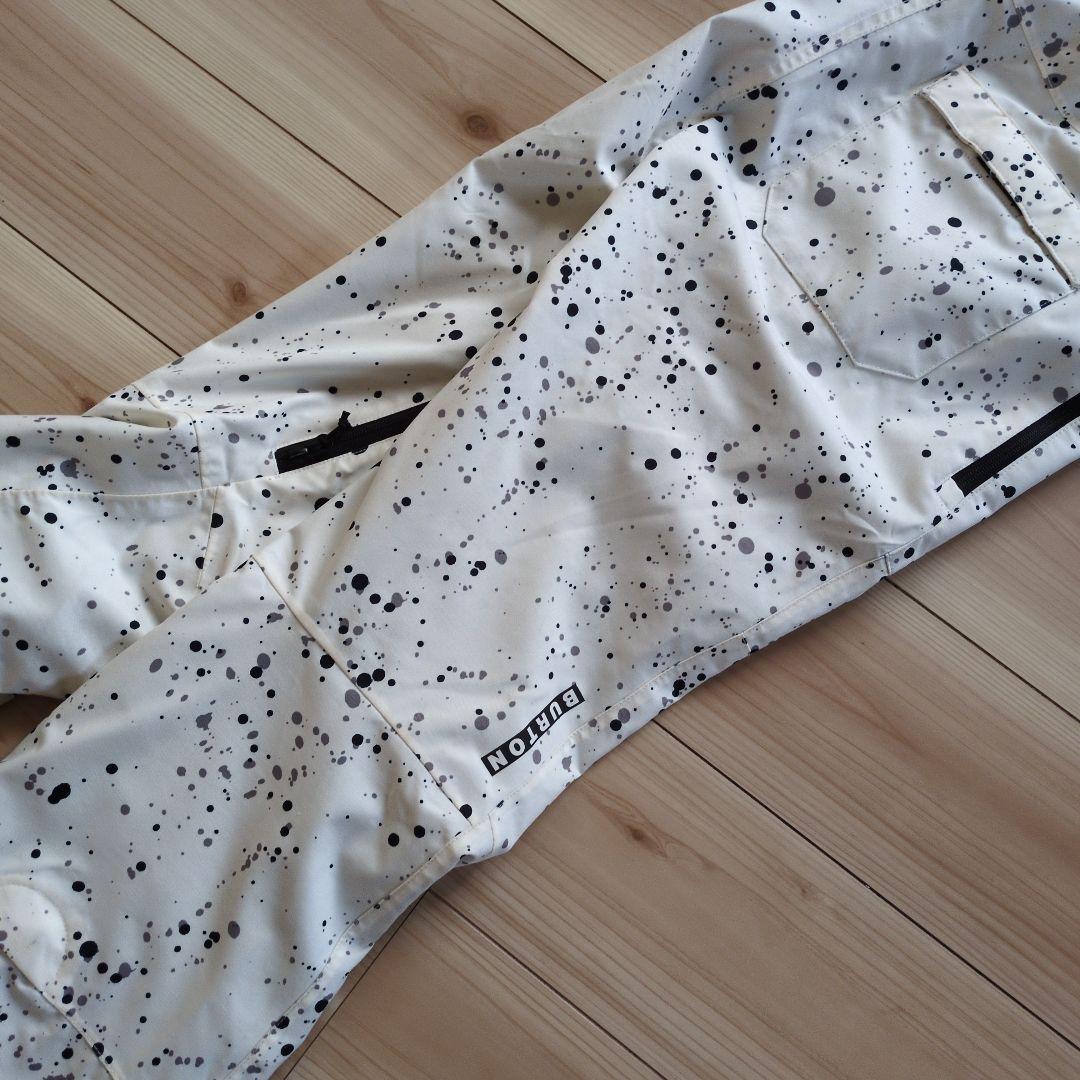 美品　Burton スノーボードウェア ホワイト スプラッター　ビブパンツ