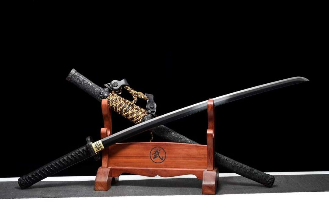 【黒獅子刀】古兵器 武具 刀装具 日本刀　模造刀 居合刀 武士道 鑑賞用 美術刀