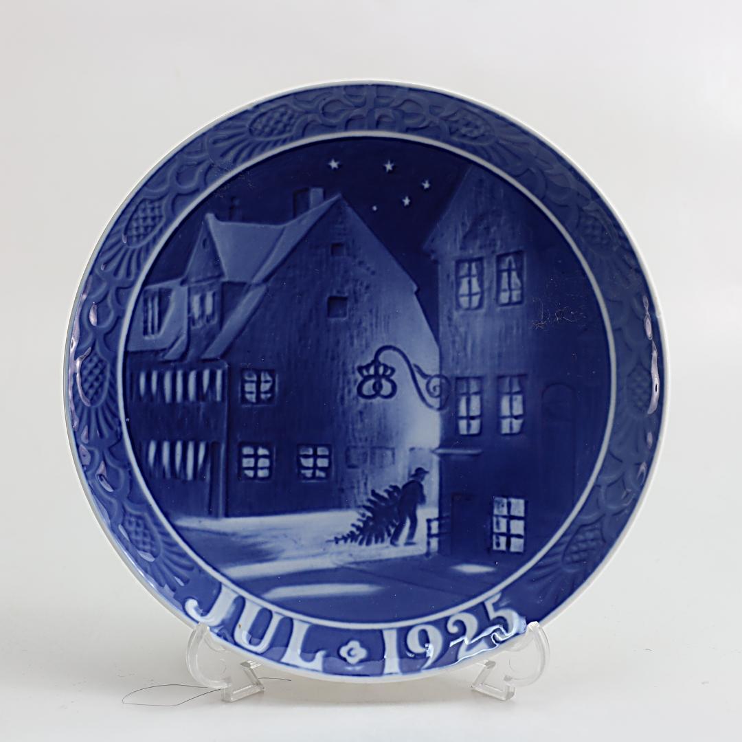 1925年「クリスチャンハウンの古い家々」イヤープレート ロイヤルコペンハーゲン