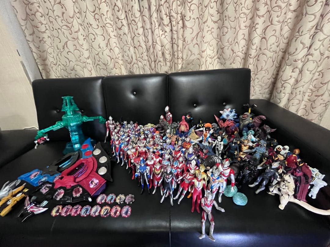ウルトラマン ソフビ まとめ売り 約140体 変身セット ゼットライザー 怪獣