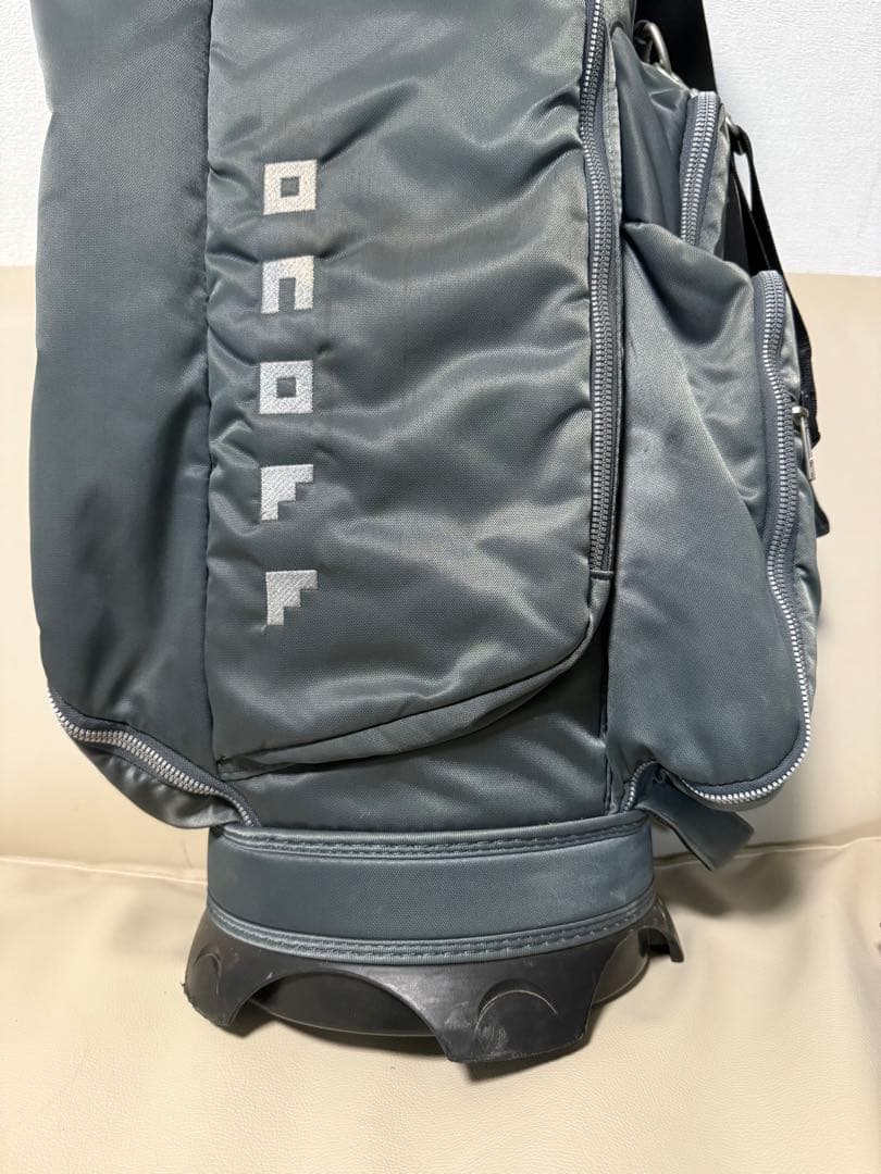 【送料込み】廃盤希少　大人気完売品　オノフ　ONOFF キャディバッグ