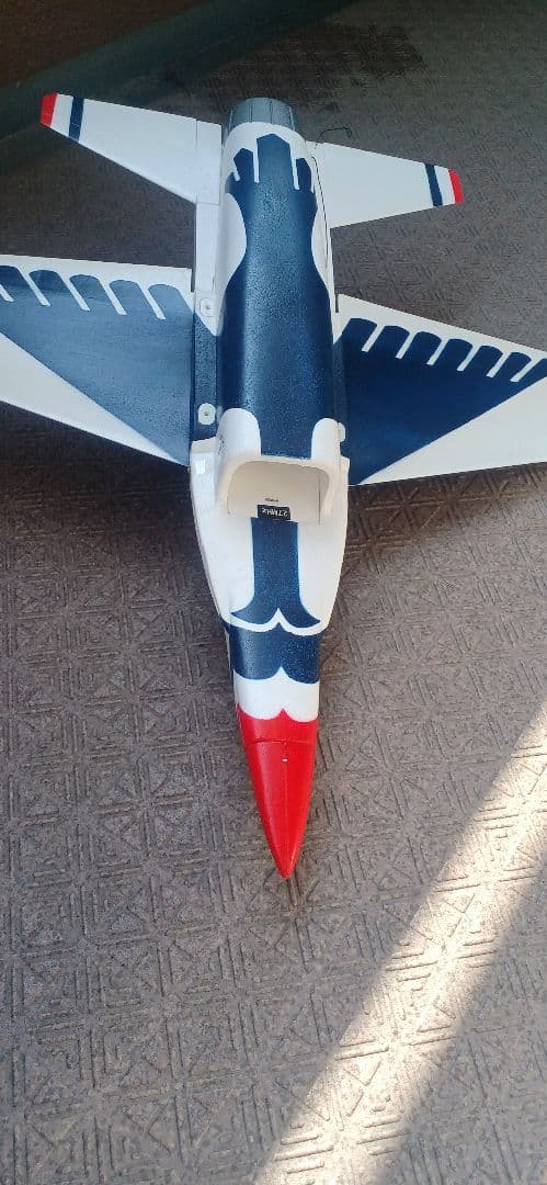 タイヨー F-16 電動ダクテッドファン ラジコン飛行機 開封済み未組立品