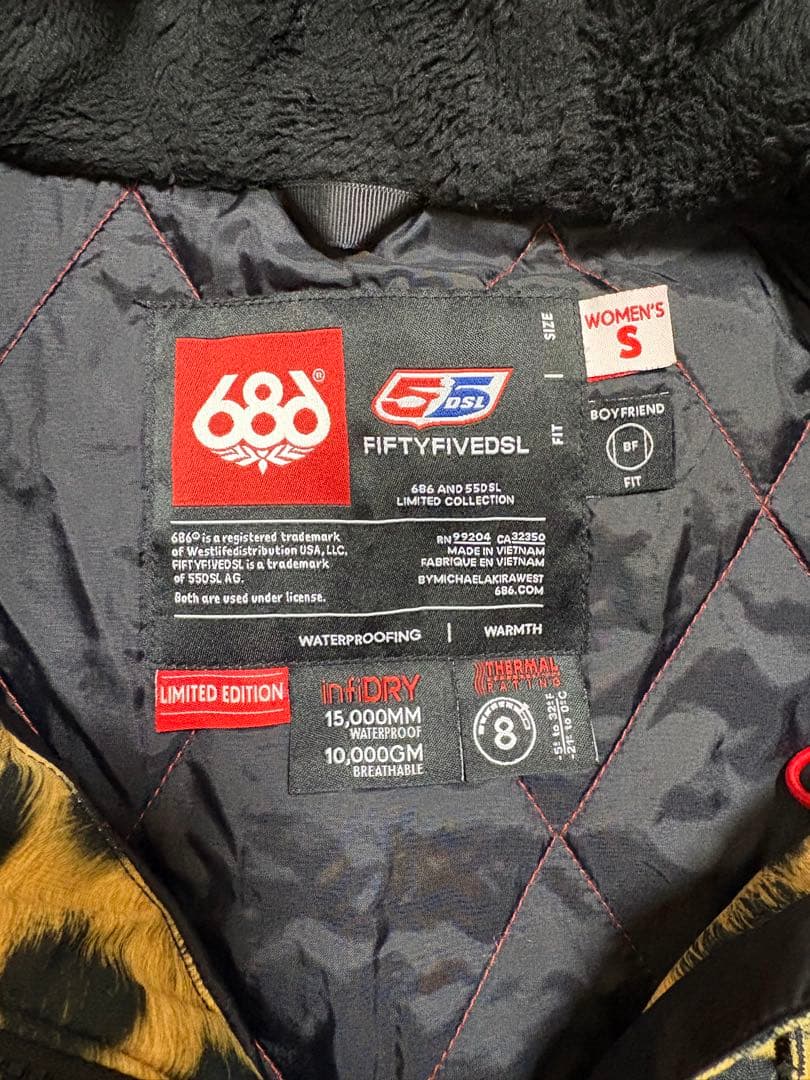 レディース　686ジャケット　スノーウエア