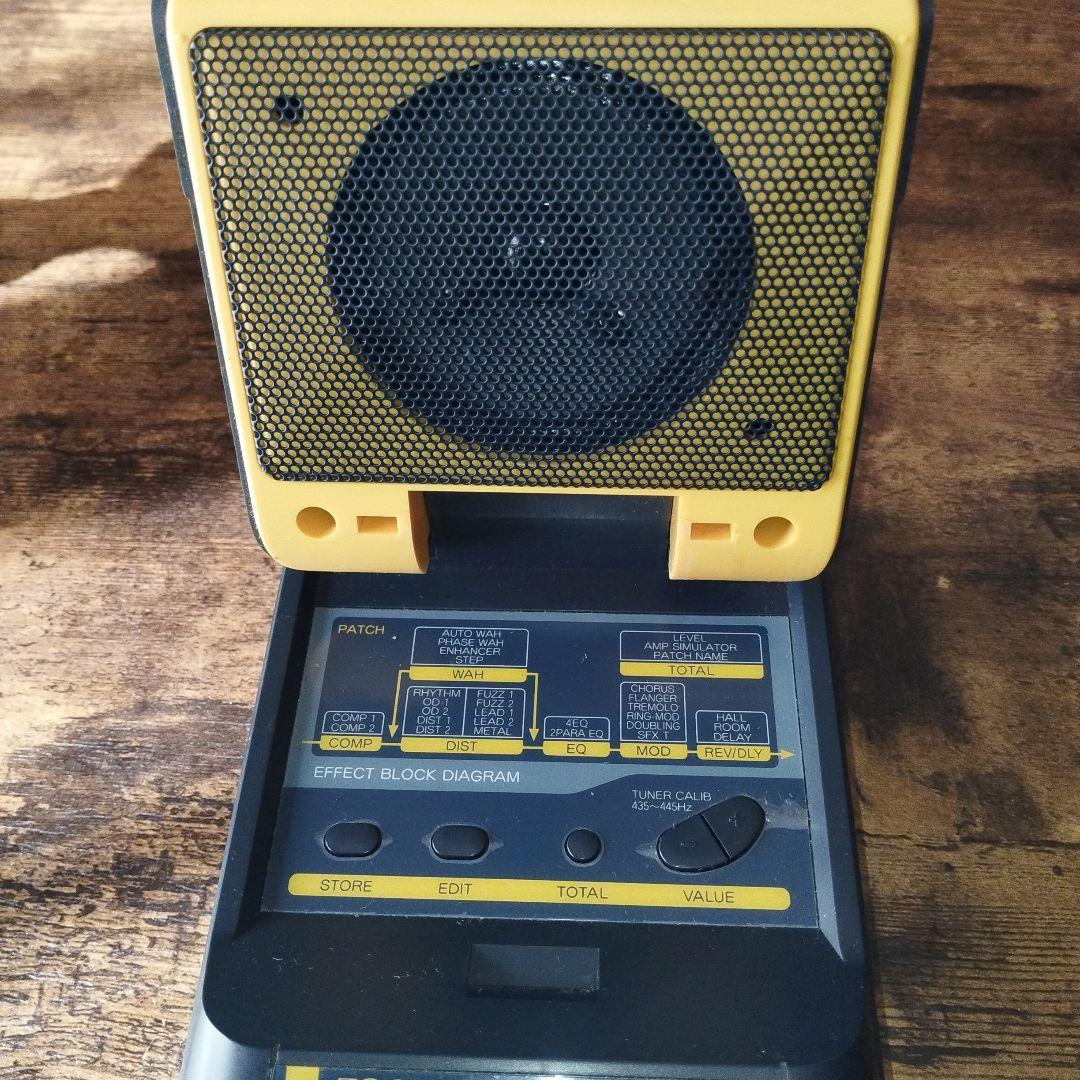 ZOOM FIRE 7010 ギターエフェクター　内蔵スピーカー