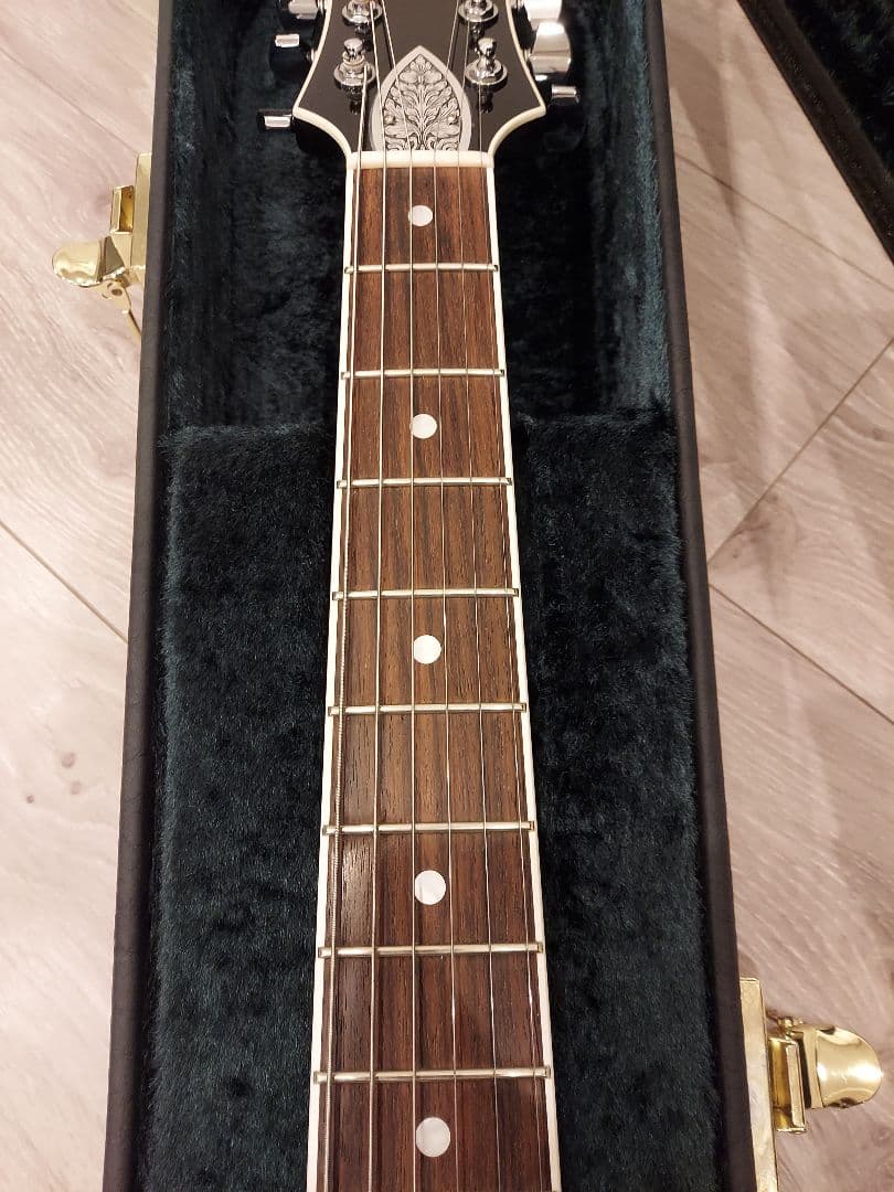 美品　zemaitis A24SU BLACK　エレキギター