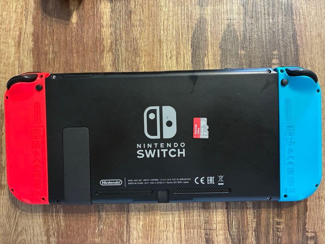 Nintendo Switch 本体、Joy-Con×2、ソフトセット