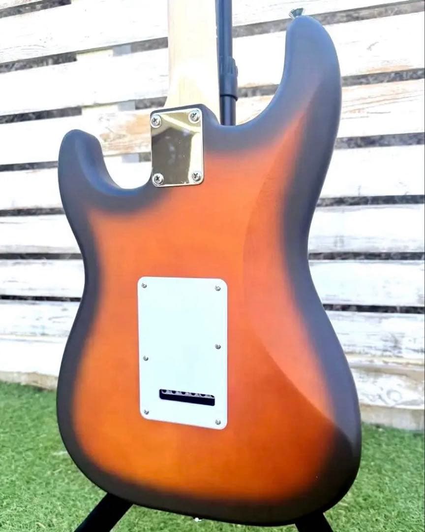 新品 Squier by Fender D,C Stratocaster