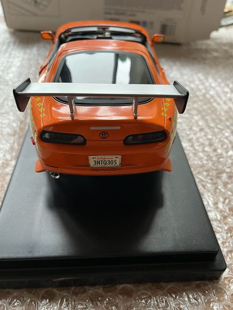 ワイスピ　トヨタ スープラ 1/18