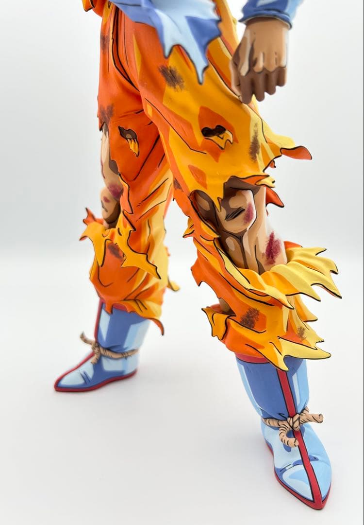 ドラゴンボール　フィギュア　伝説の超サイヤ人　孫悟空　リペイント　二次元彩色