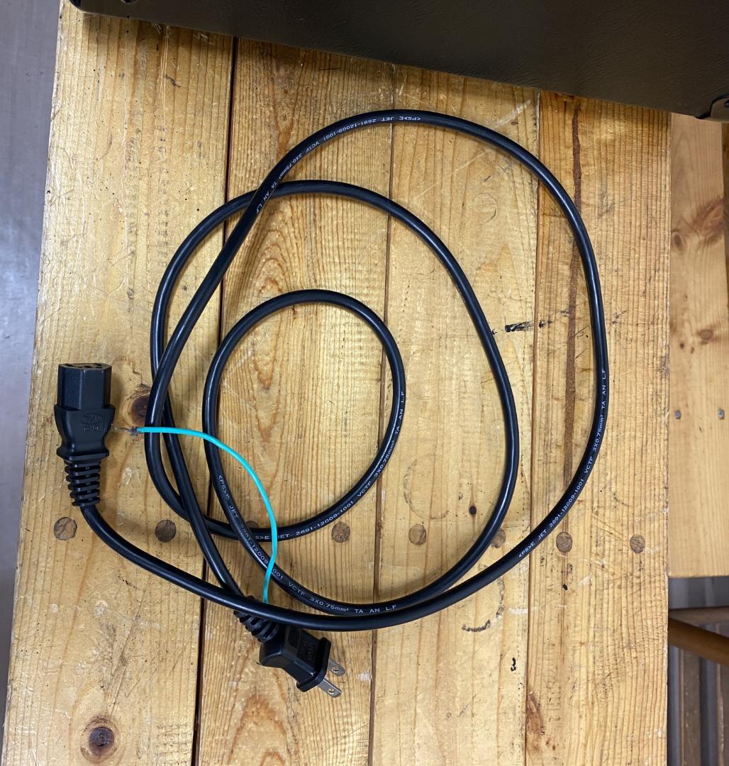 tc electronic BG250 ベース用アンプ 動作良好