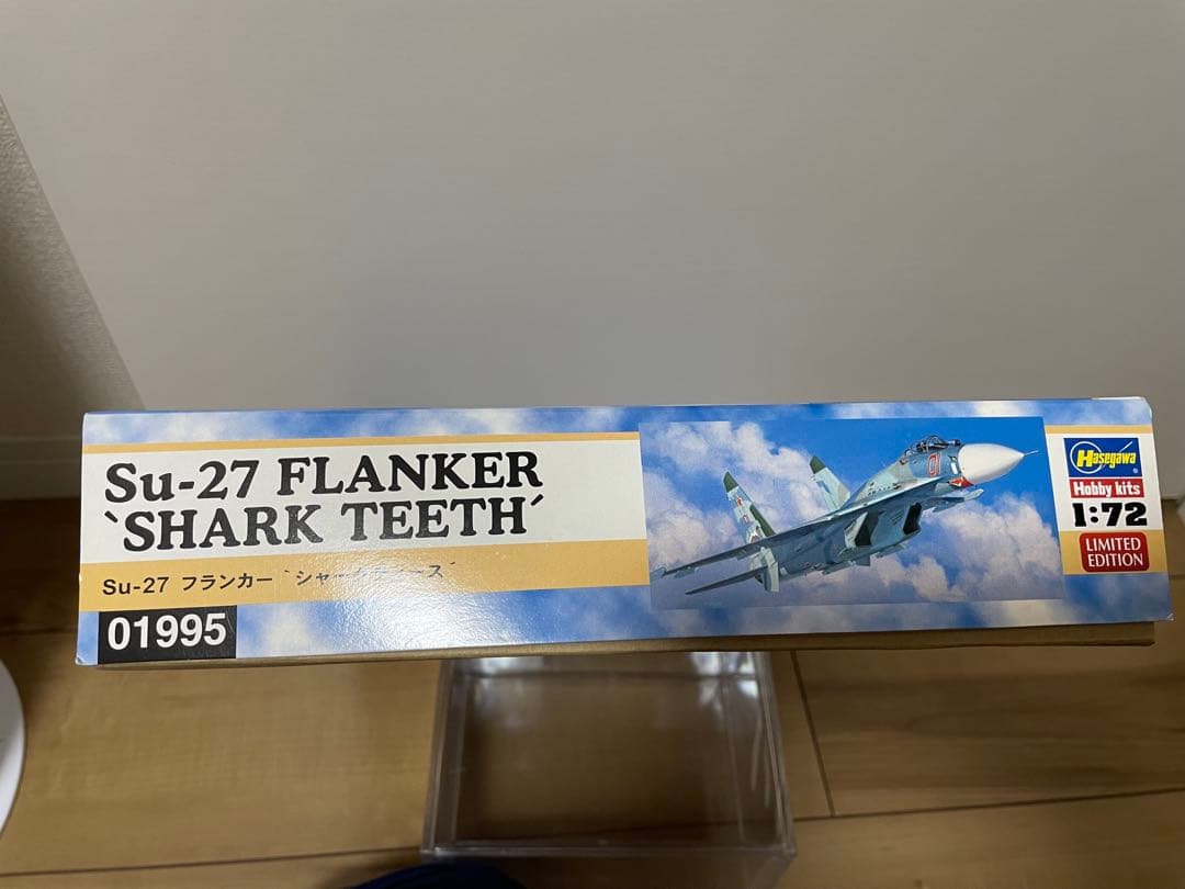 ハセガワ 1/72 Su-27 フランカー シャークティース