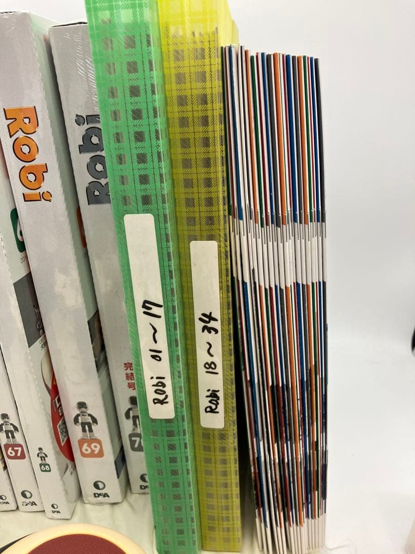 DeAGOSTINI Robi 未開封54-70号 冊子1-53有　組立中