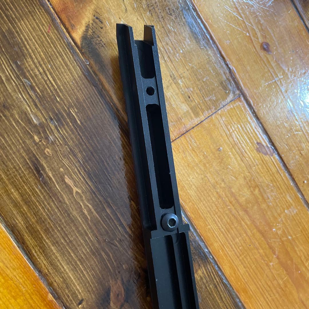 き*こ様 GHK AUG GBBR用タクティカルマウント