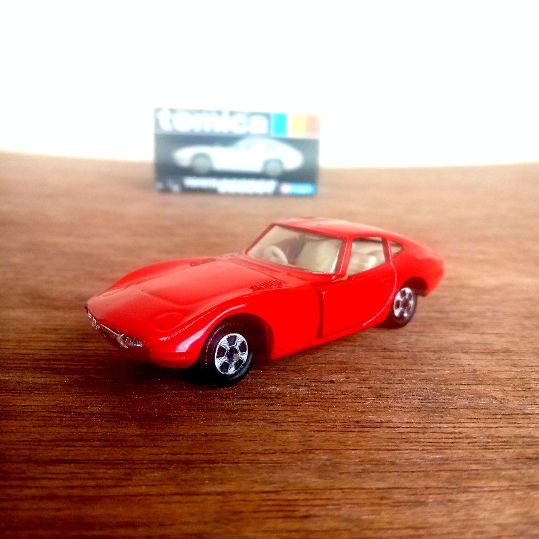 トミカ黒箱 　トヨタ2000GT