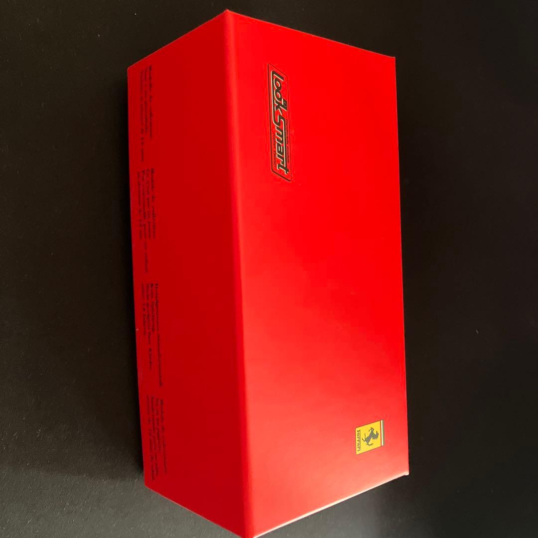 ミニカー Look Smart Ferrari SF90 Charles Leclerc