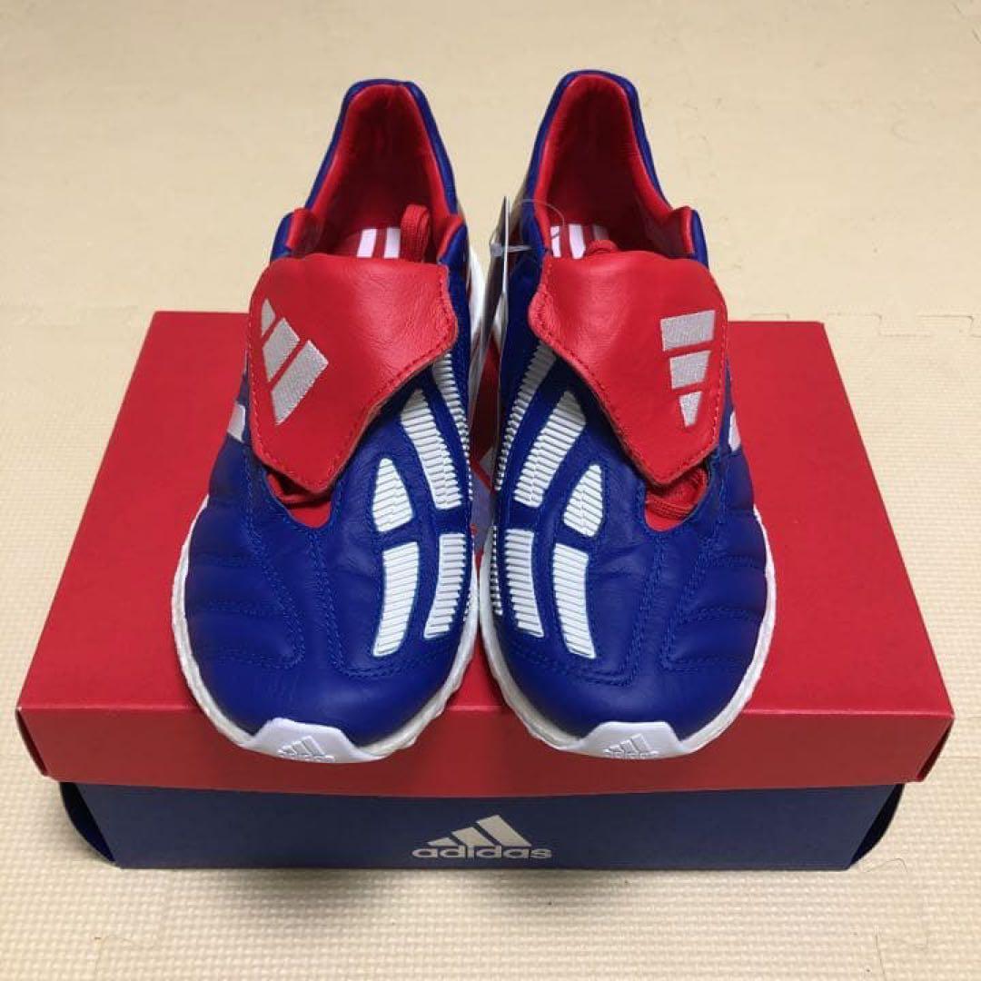 アディダス プレデター マニア TR サッカーシューズ　フットサルシューズ