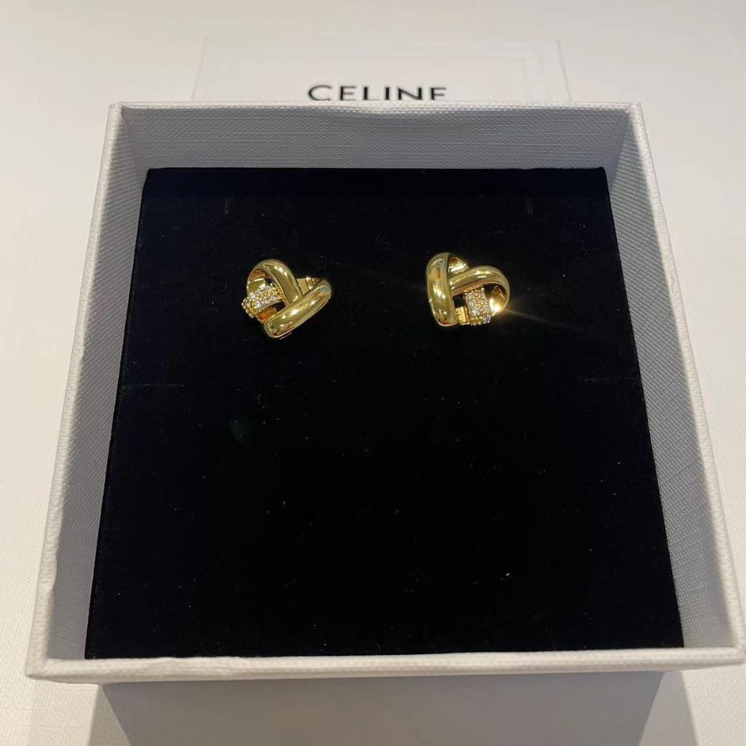 VIP顧客・CELINE インターロック ピアス ゴールド クリスタル 刻印付き