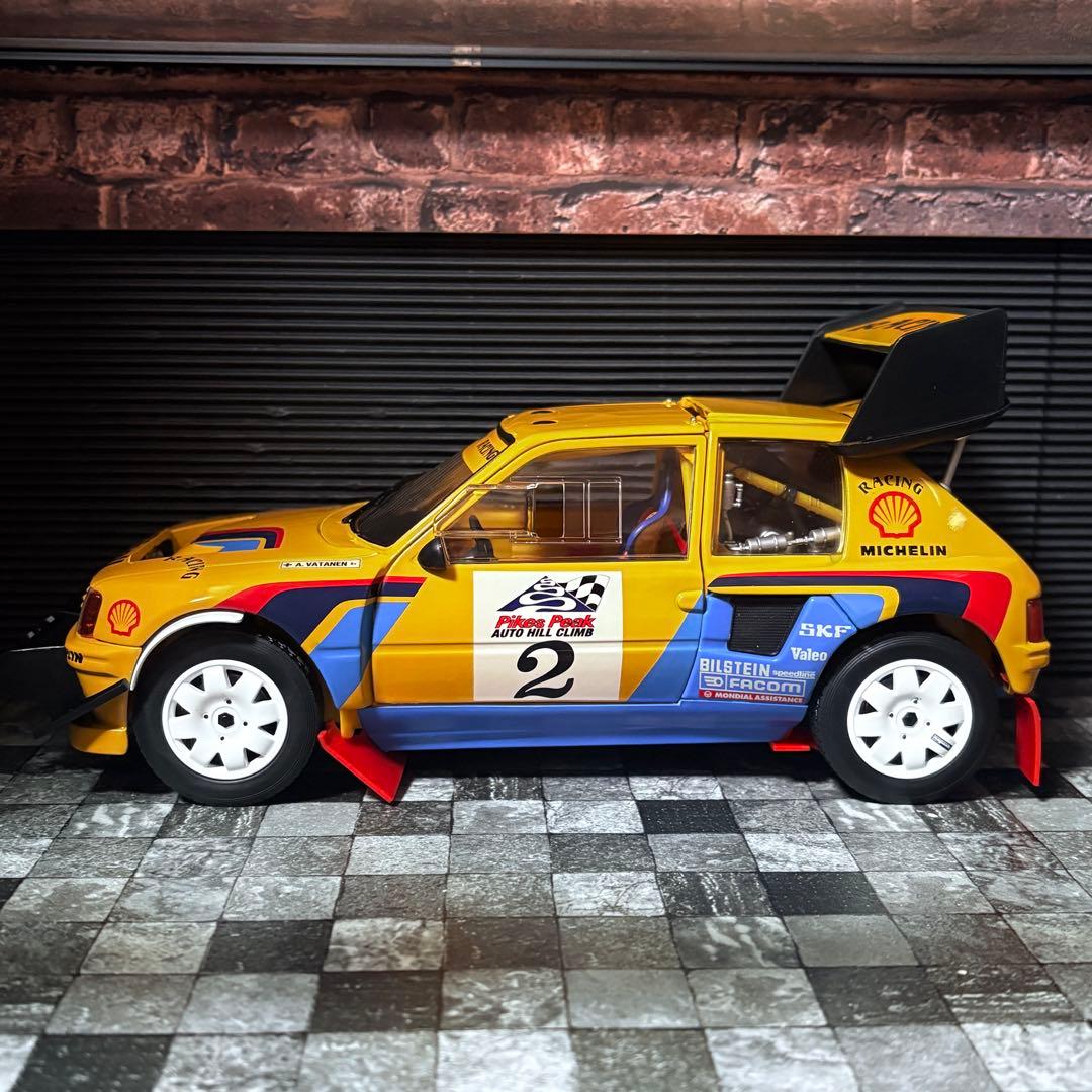 ワンオフカスタム 1/18 Solido プジョー205 T16 パイクスピーク