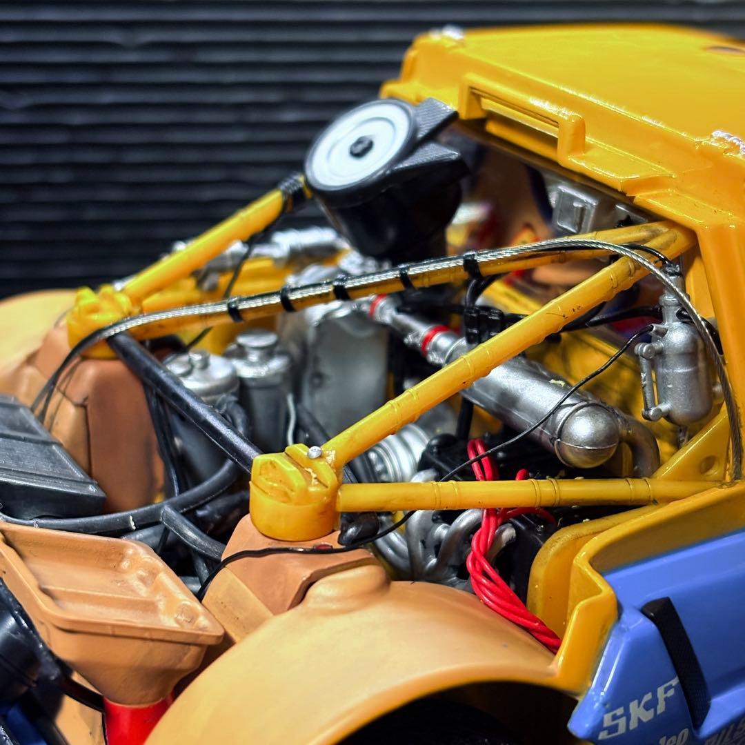 ワンオフカスタム 1/18 Solido プジョー205 T16 パイクスピーク