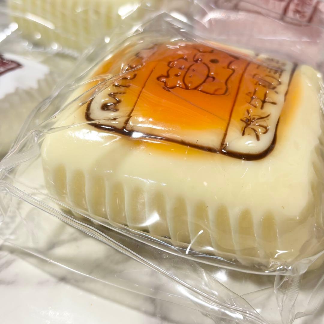 牛ケーキ スクイーズ 質感 サイズ 色々4個セット